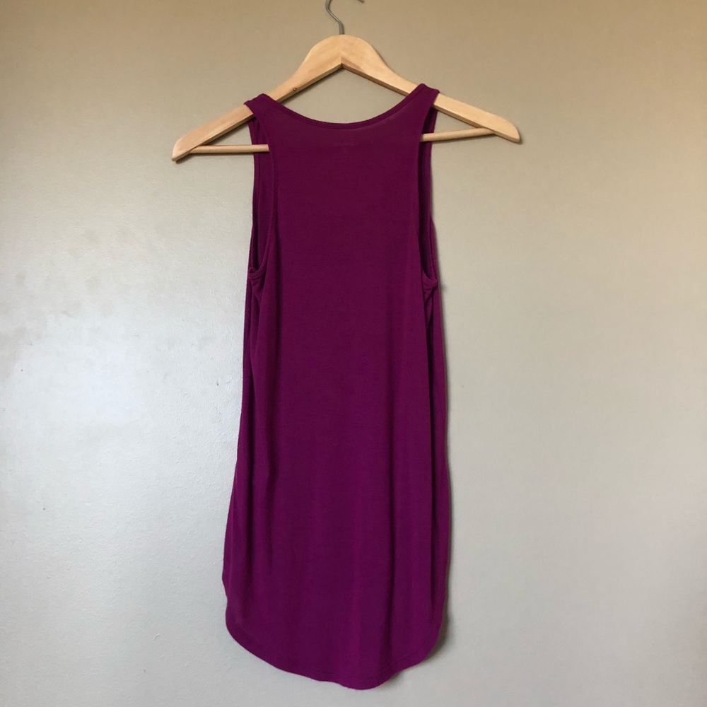 {Express} Deep Fuchsia High Low Hem Shell Tank Top - Picture 3 of 7